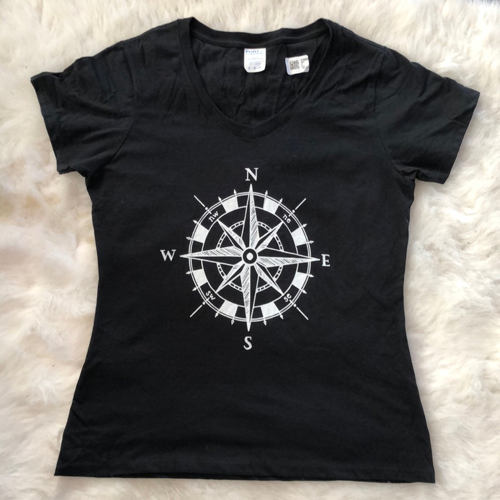 Nautical Compass graphic T-shirt